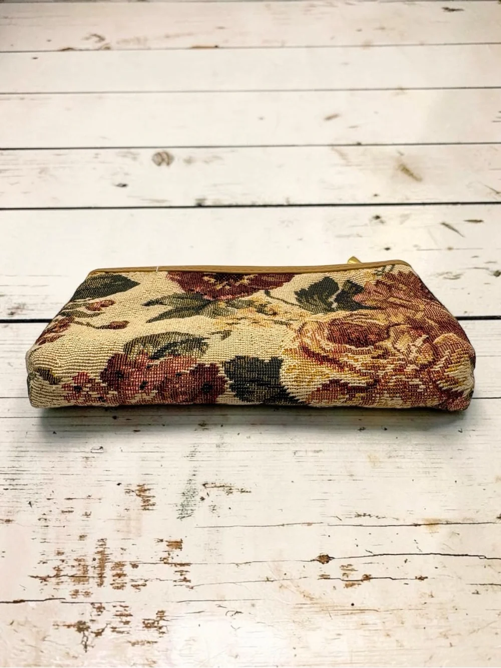 Vintage Small Floral Tapestry Zipper Clutch Cosmetic Bag Boho Pouch 7” x 4.5”